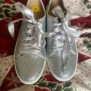 Woman’s Gray Bling Sneakers Size 9
